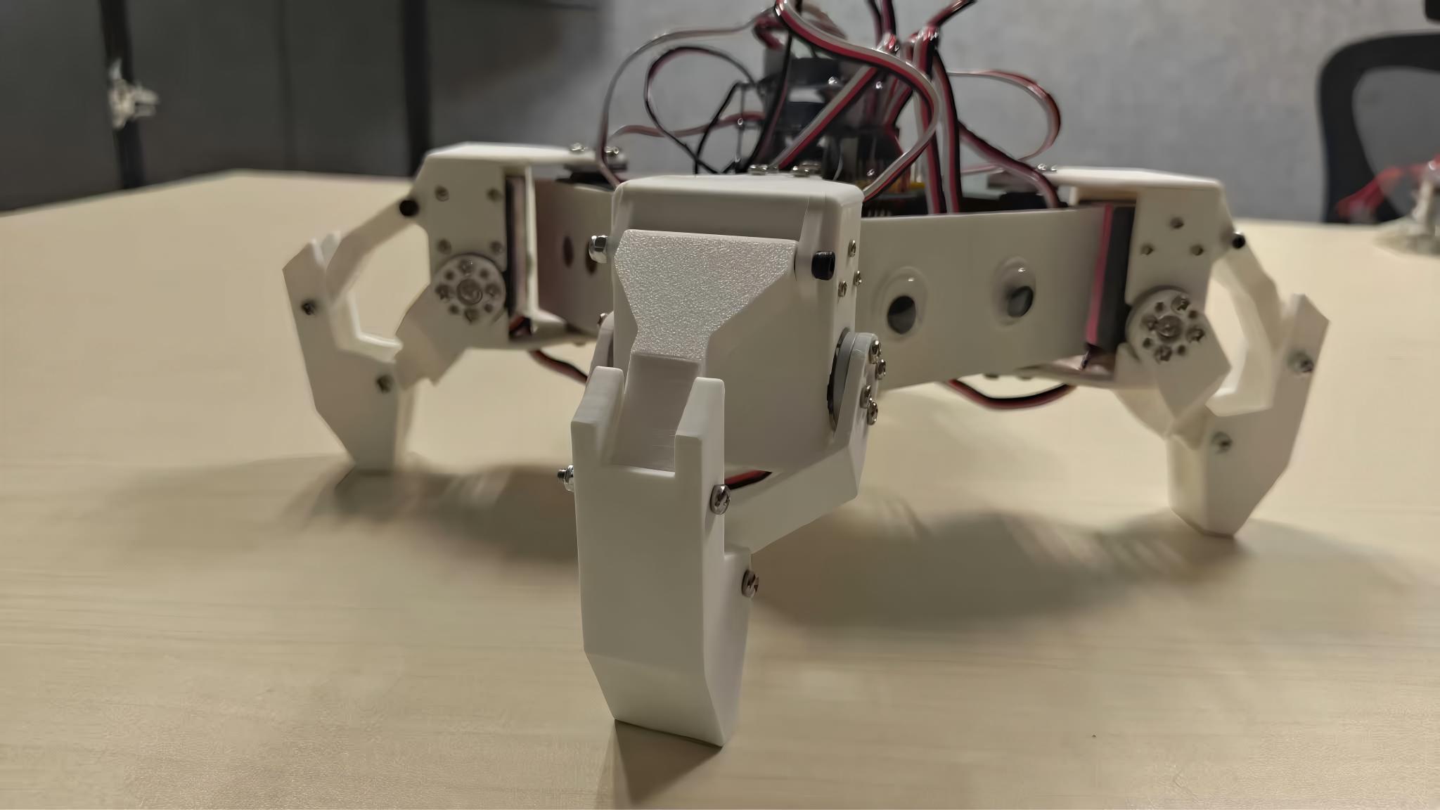 MiniKame Quadruped Robot（Kame 四足机器人，仓库名 kame_robot）